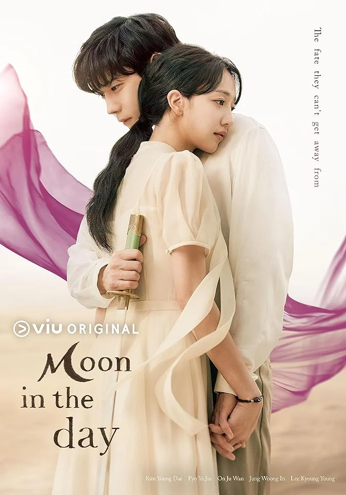 دانلود سریال ماه در روز Moon in the Day